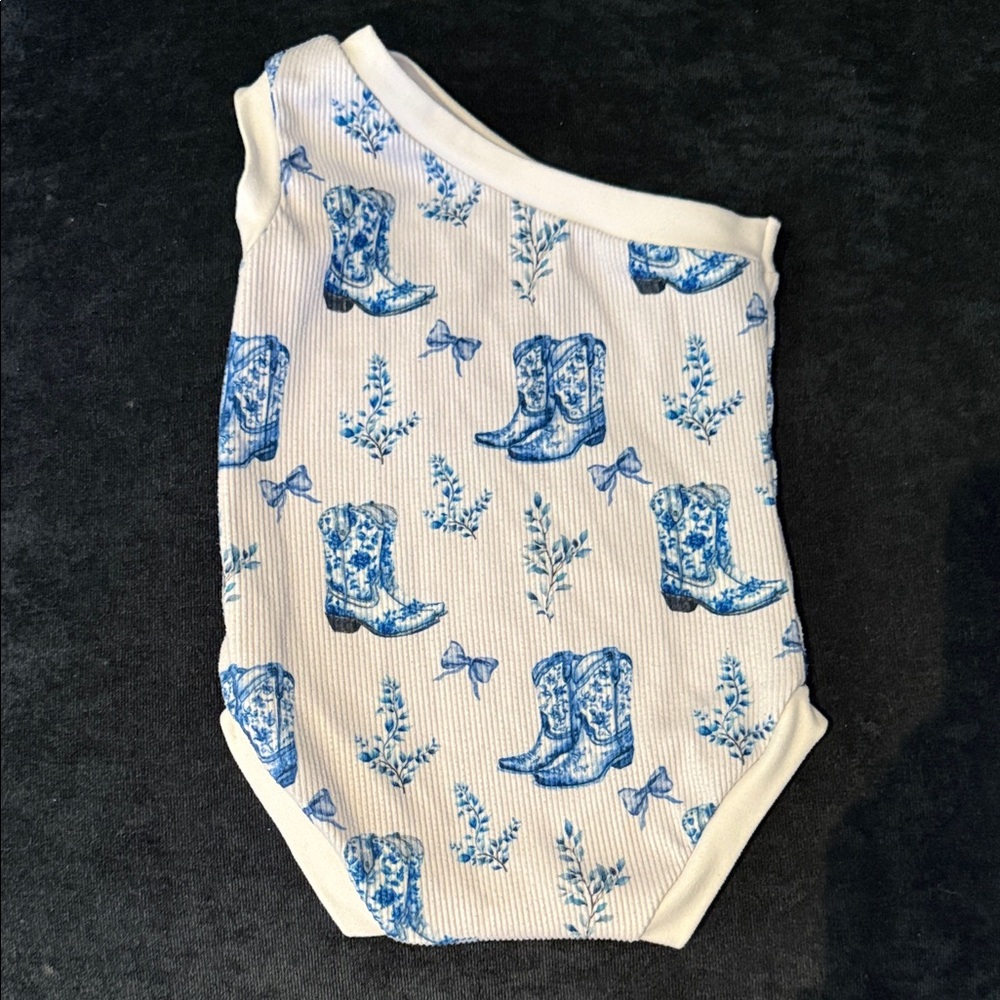 One shoulder - Charming Floral and Boot Print Kids Bodysuits - Picture 4 of 6
